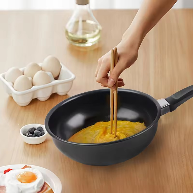 Mini milk non stick soup pot household stew Korean style instant noodles induction cooker refined iron baby food pot