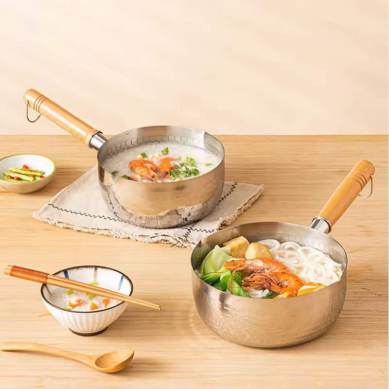 Japanese uncoated non-stick instant noodles cooking pot household hot milk pot baby food supplement pot